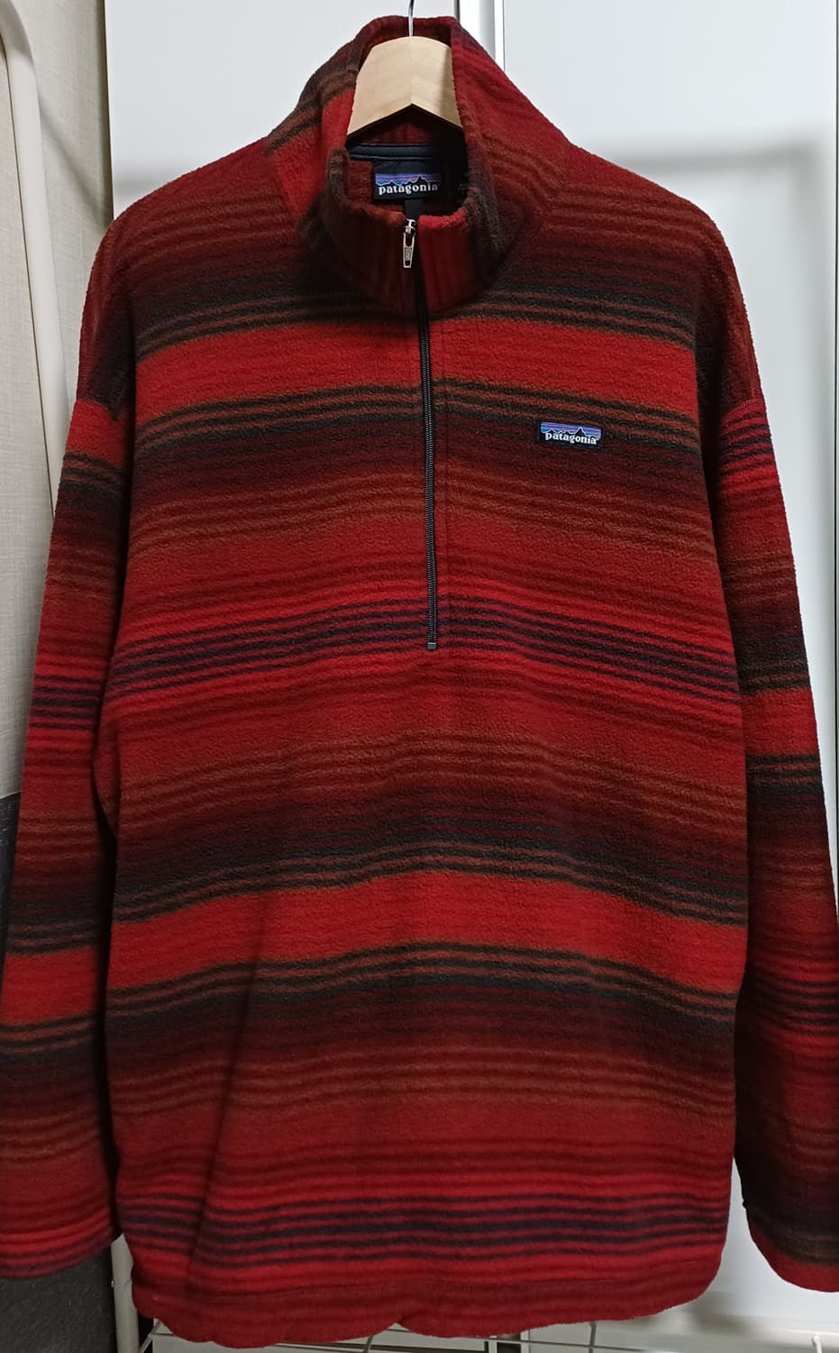🇺🇸 파타고니아 신칠라 스웨터 - 옴브레 스트라이프 상품이미지1