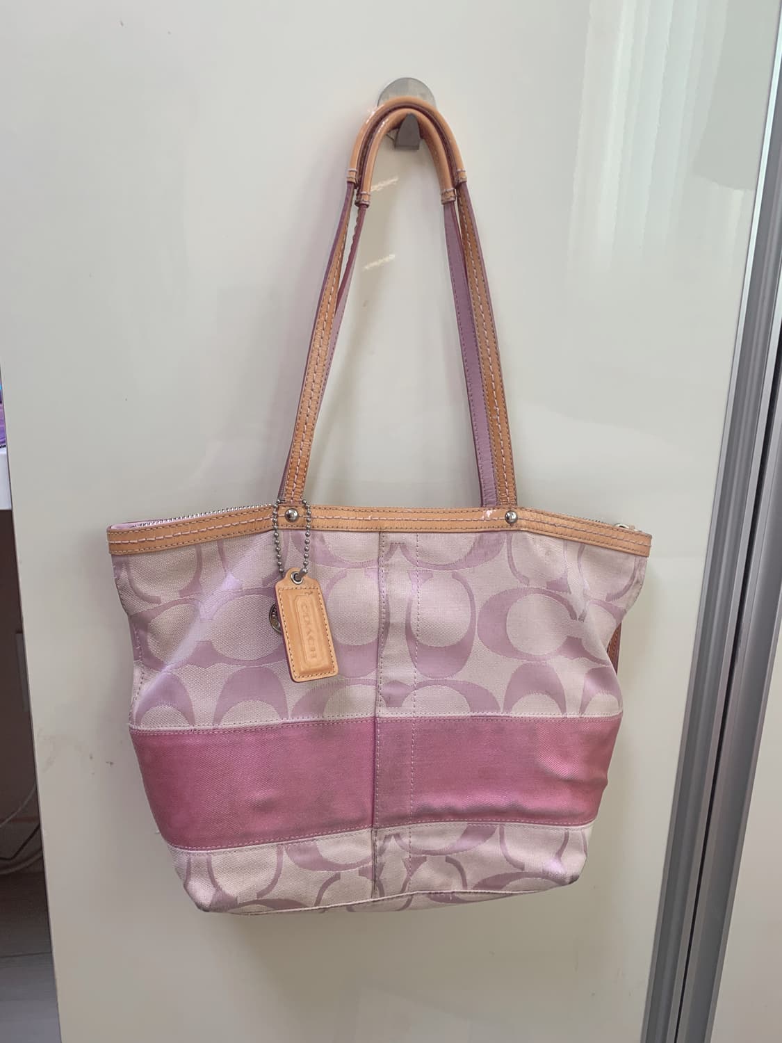 Coach 코치 핑크숄더백 상품이미지1