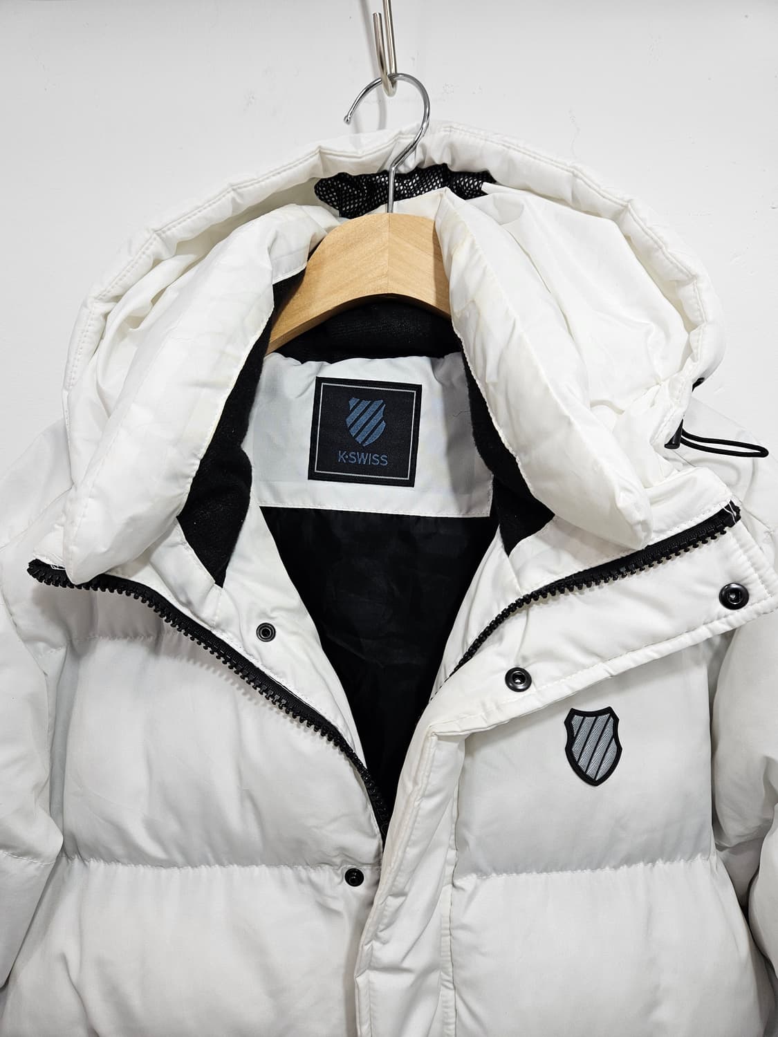 케이스위스(KSWISS) 폴리 롱패딩 화이트 100 상품이미지2