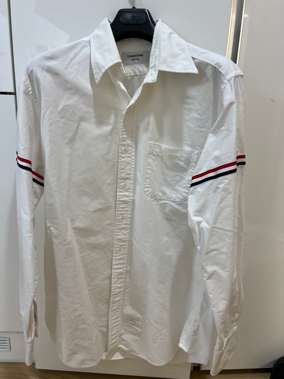 톰브라운 암밴드셔츠 5사이즈 상품이미지1