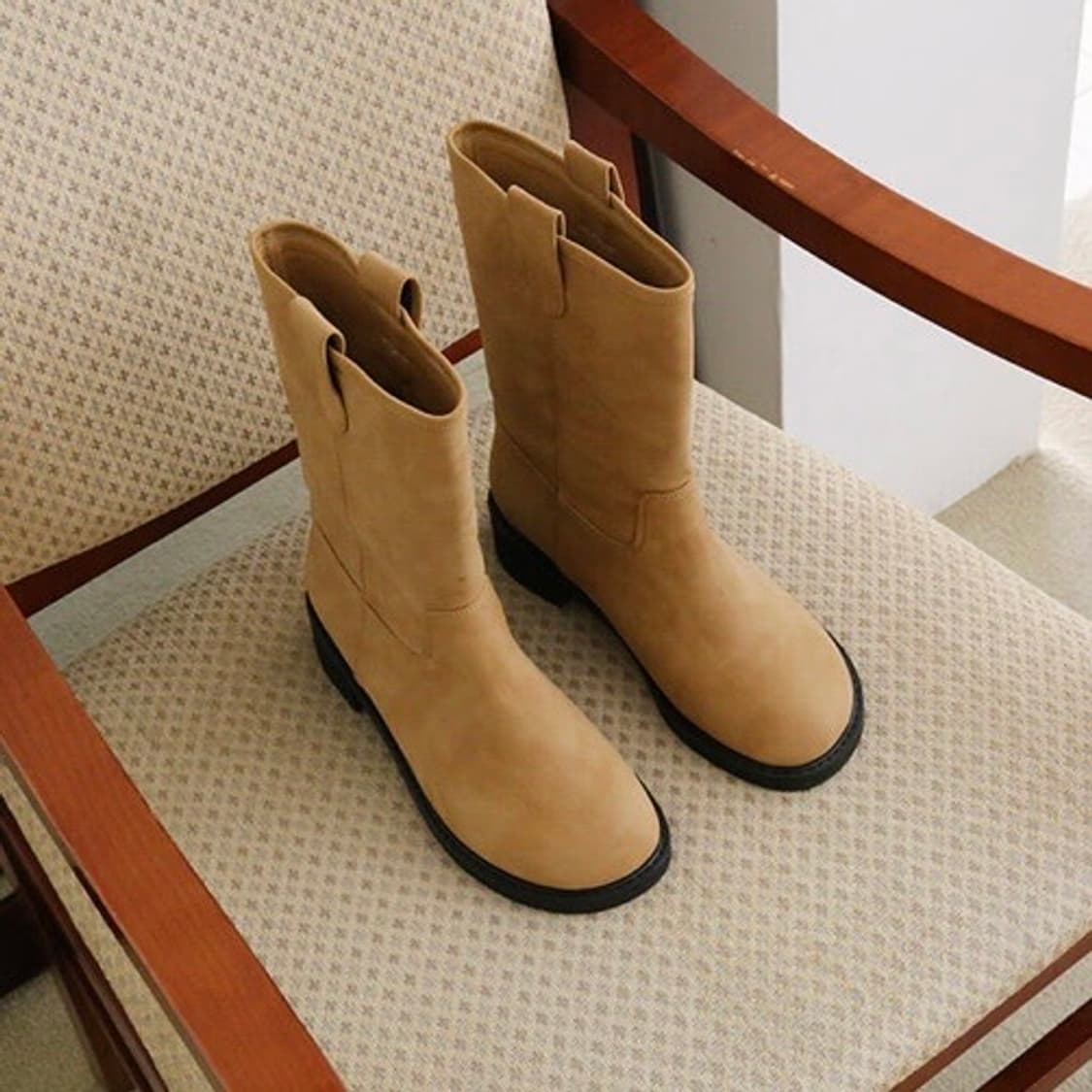 마크모크 24ss manon 빈티지 무드 미들부츠 카멜 240 상품이미지2