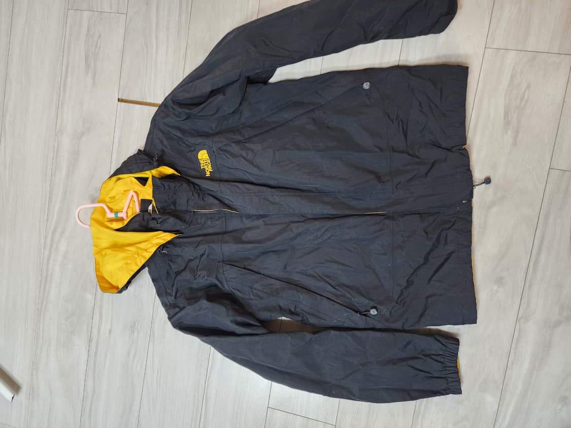 노스페이스 바람막이 상품이미지1