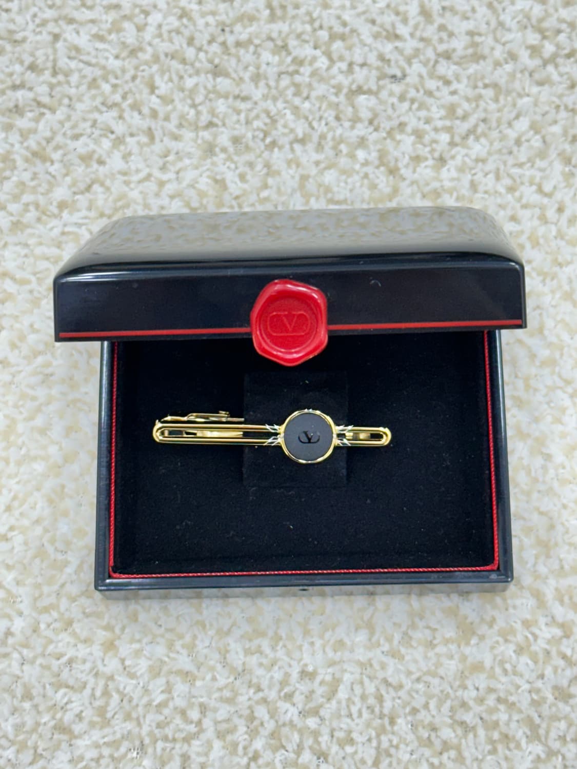 발렌티노 넥타이핀 상품이미지1