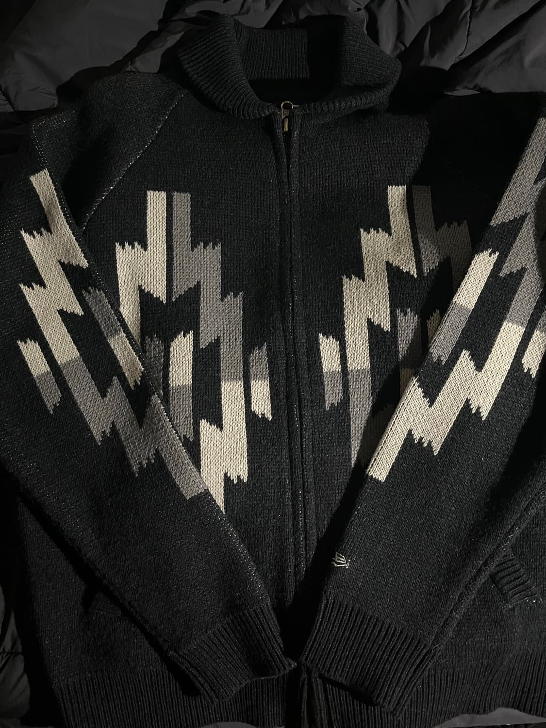 뉴에라 오리지네이터스 코위찬 가디건 블랙 L 상품이미지3