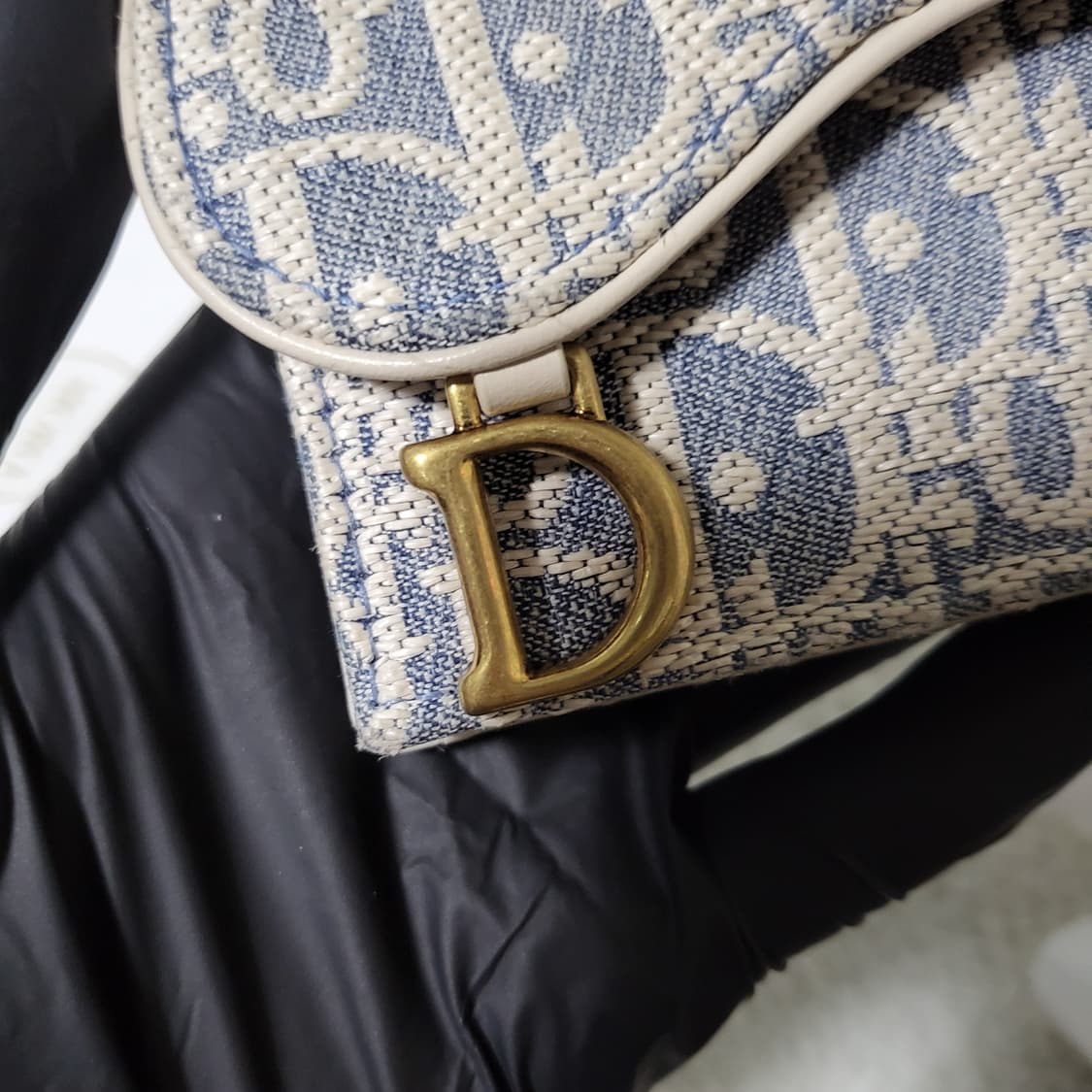 [25년식/한정판] 디올 오블리크 새들 카드지갑 라이트 비스킷 상품이미지4