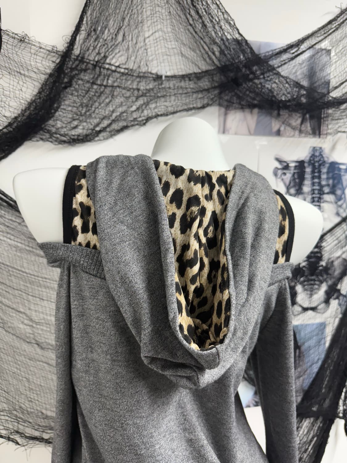 Gyaru mood slimfit hoodie longsleeve 상품이미지4