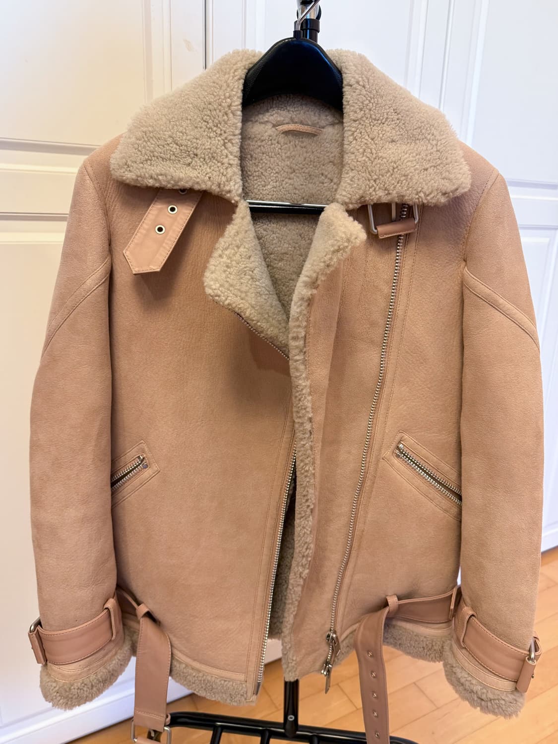 올세인츠 All Saints 여성 가죽 무스탕 상품이미지1