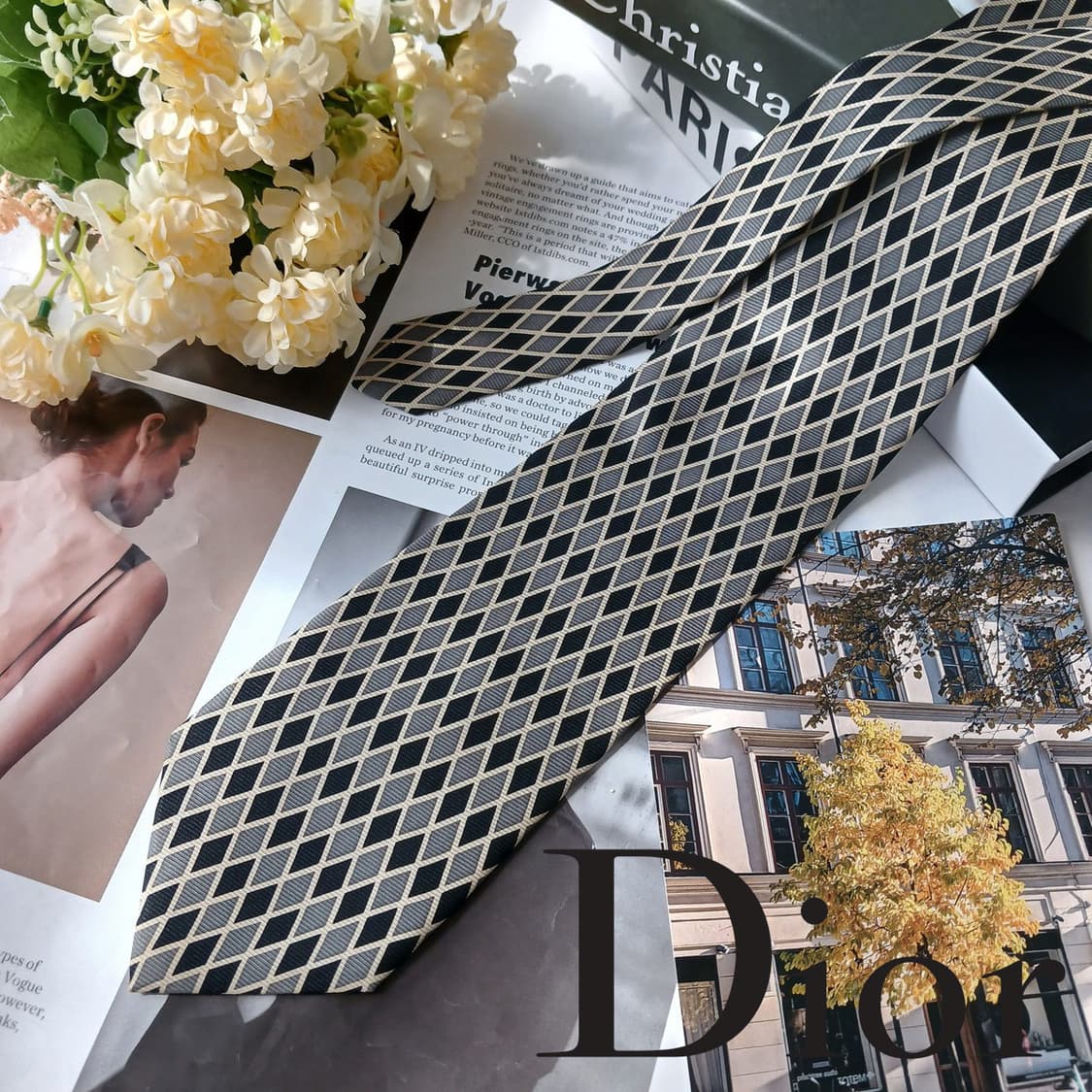 디올 실크 블랙 베이지 기하 패턴 넥타이 9.5cm B등급 E828 상품이미지1