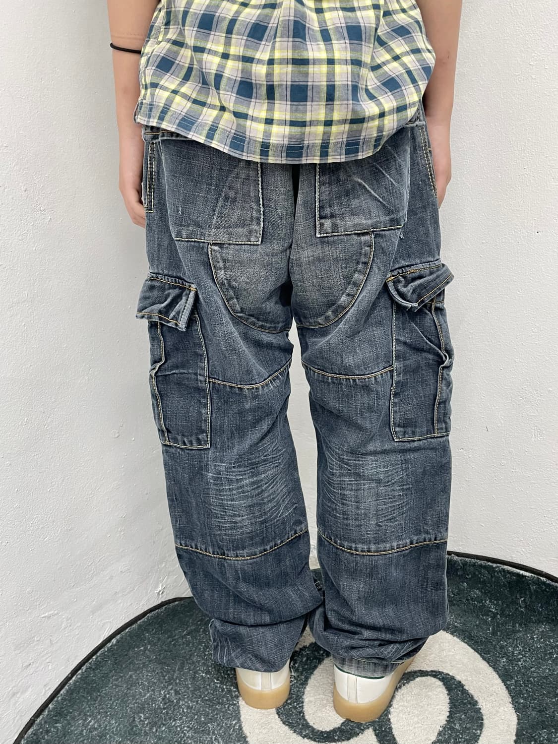 데님 워싱 절개 디테일 포켓 카고 팬츠 상품이미지6