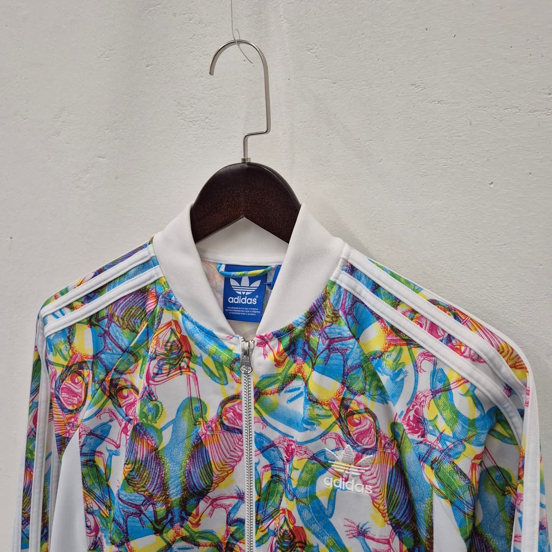 아디다스 X 카르노브스키 RGB 슈퍼스타 트랙탑 100 상품이미지2