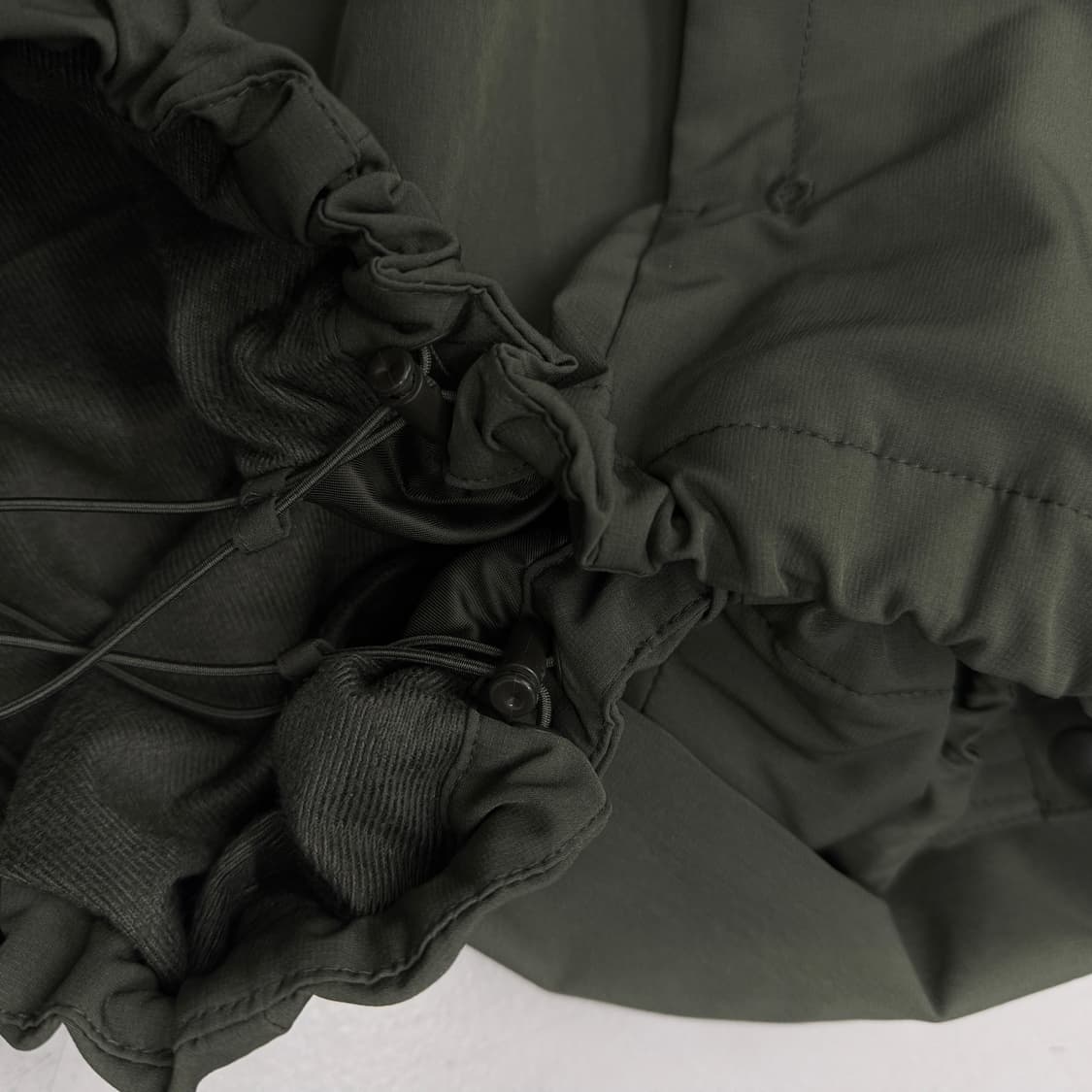 몽벨 고프코어 풀오버 바람막이 카키 상품이미지5