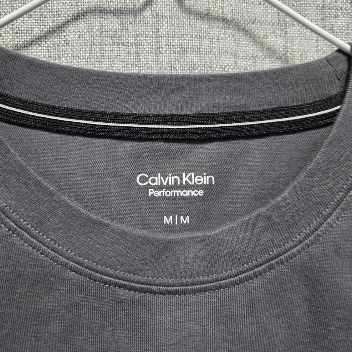 캘빈클라인 퍼포먼스 긴팔 티셔츠 회색  상품이미지4