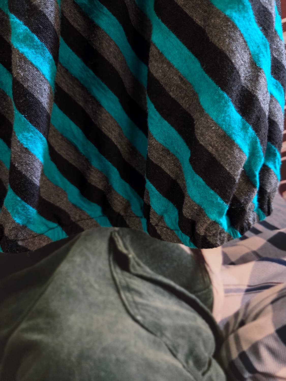 🌟💅갸루특집🌟
갸루펑크 민트 스트라이프 벌룬블라우스 상품이미지6