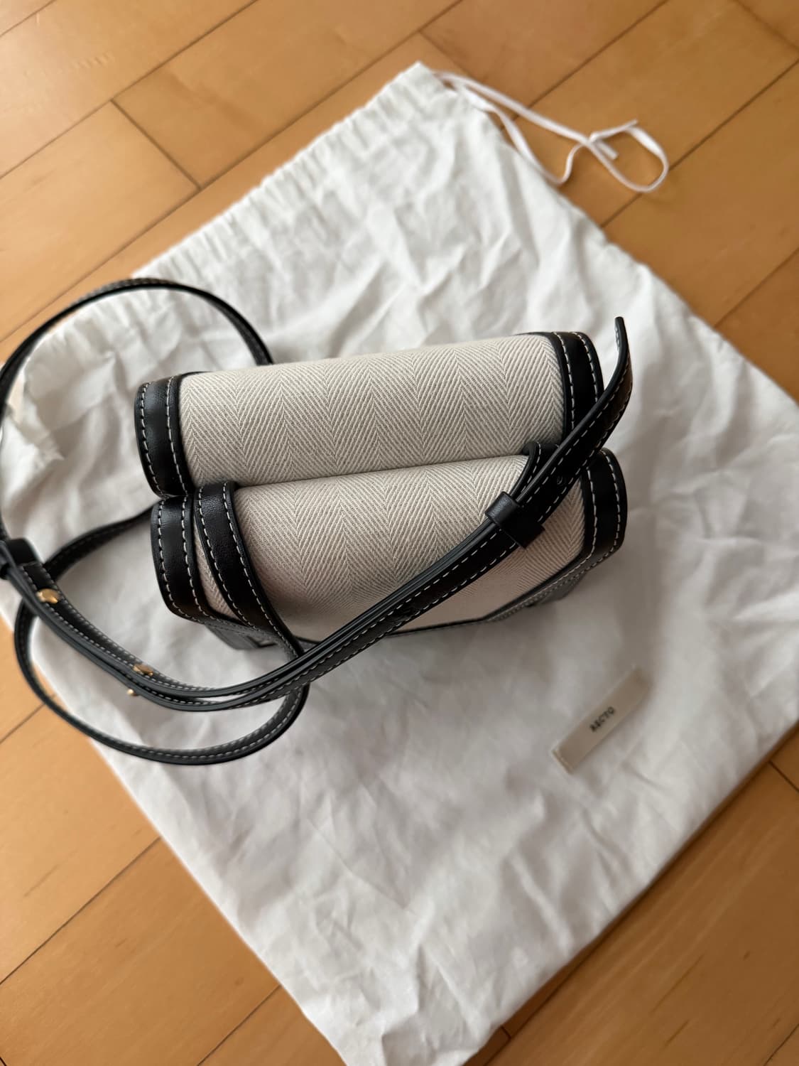 [RECTO] 렉토 캔버스 더블 엔벨로프 백 상품이미지2