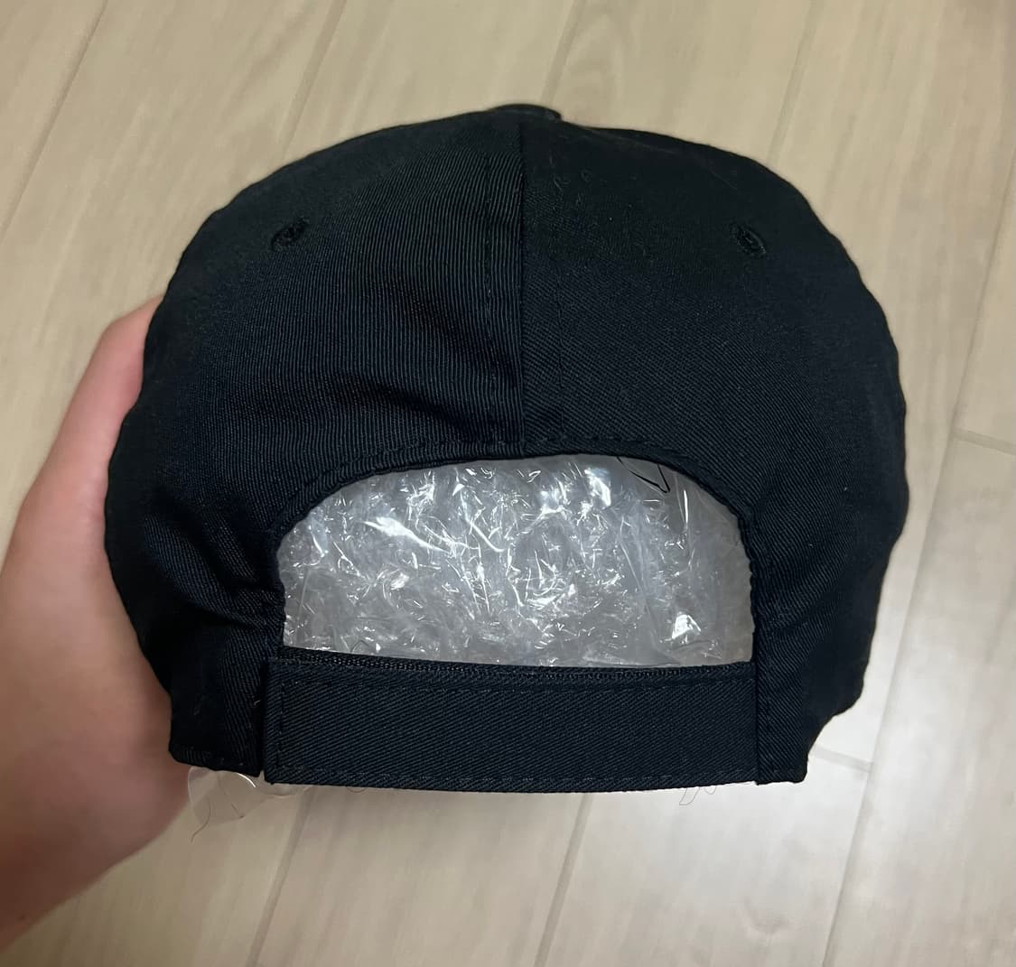 메종 마르지엘라(MM6) 스냅백 블랙 OS 상품이미지3