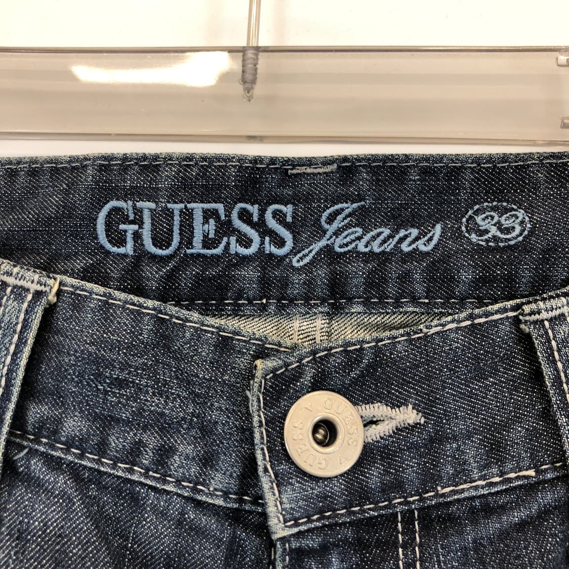 게스 블루패치 레귤러 청바지 33 인치 상품이미지2