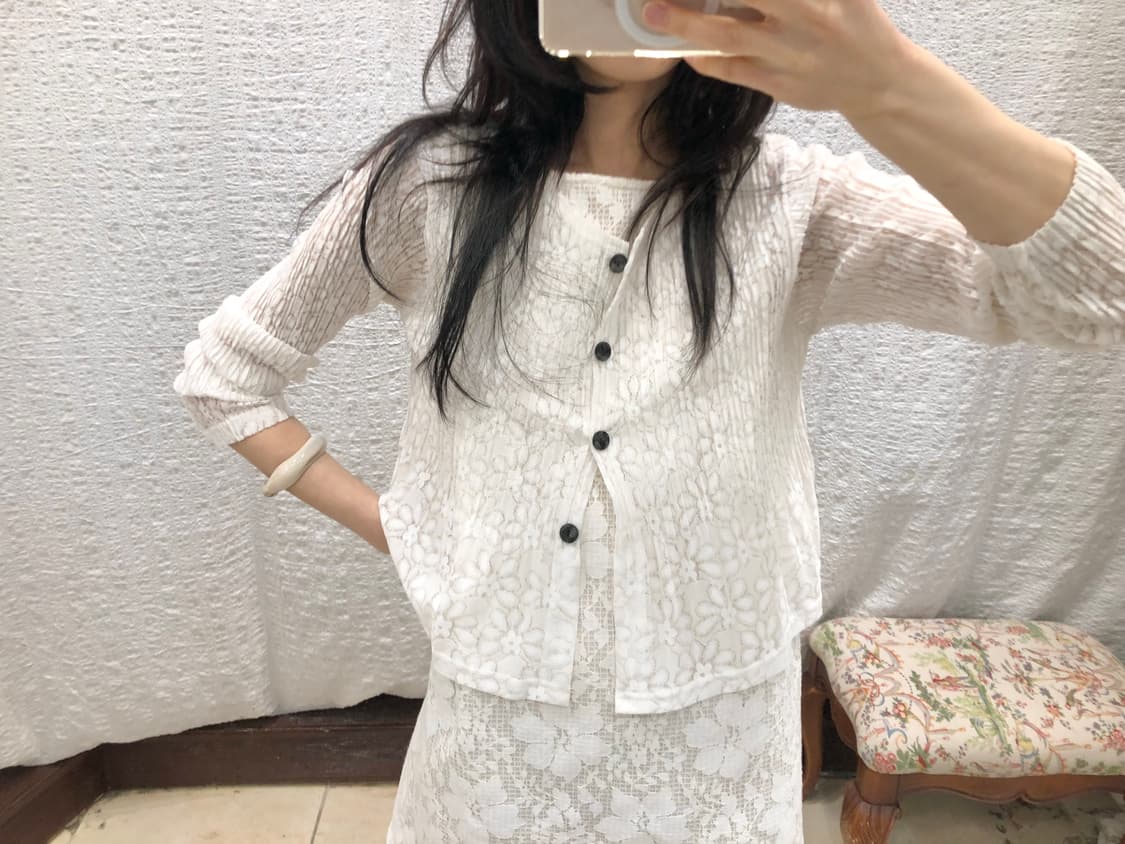Flare sheer pleats cardigan 상품이미지2