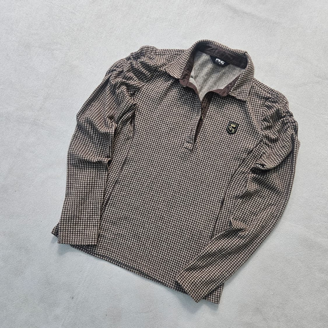 90 핑 여성 체크 카라 긴팔티 단추없음 0331Y 상품이미지1