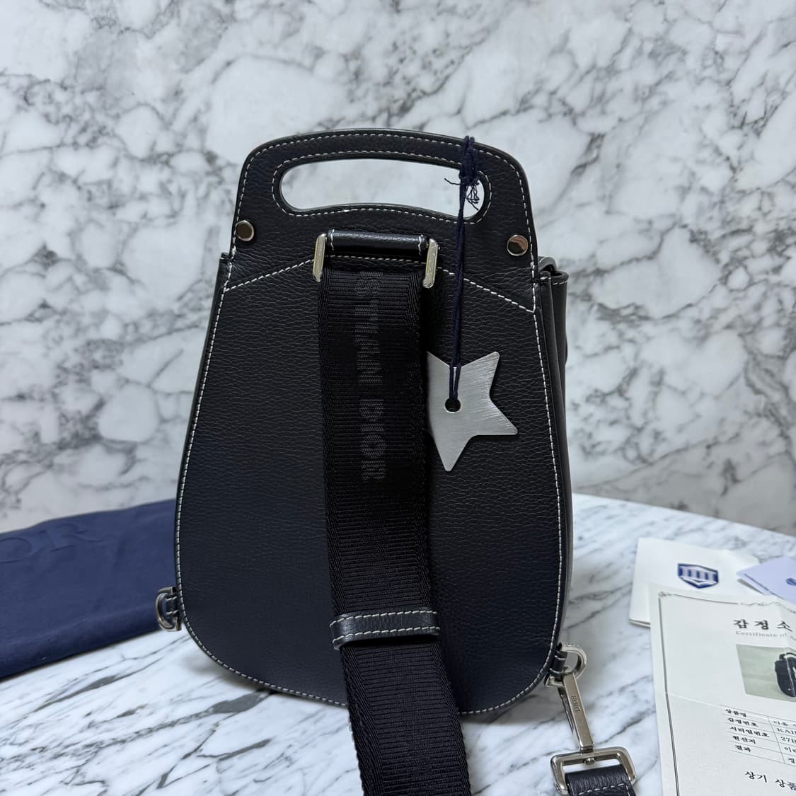 디올 CD 로고 갤럽 그레인 슬링백 크로스백 메신저백
 상품이미지6