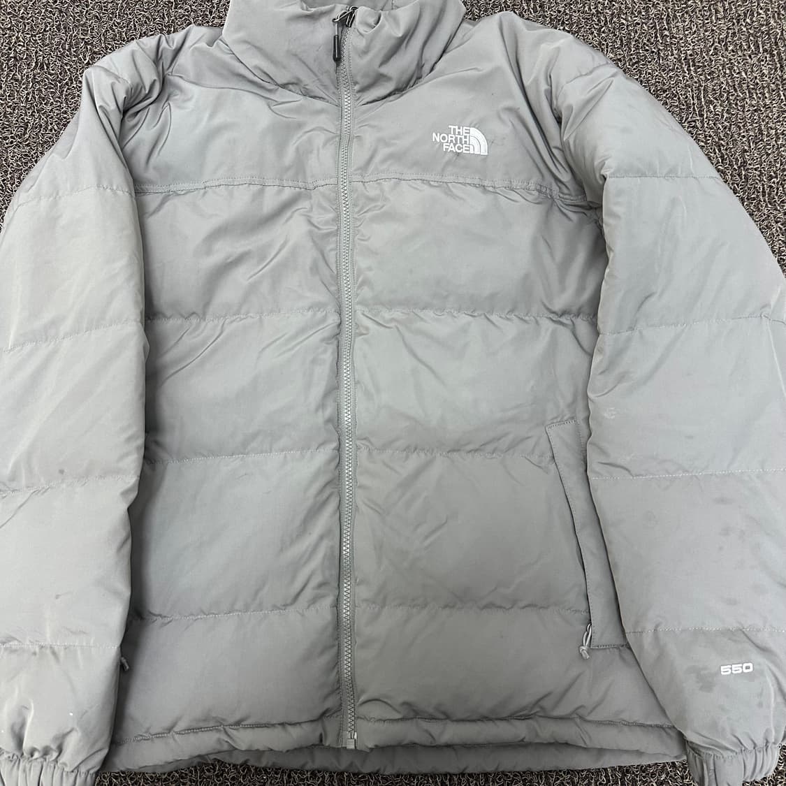 노스페이스 550 구스다운 패딩 그레이 L 상품이미지3