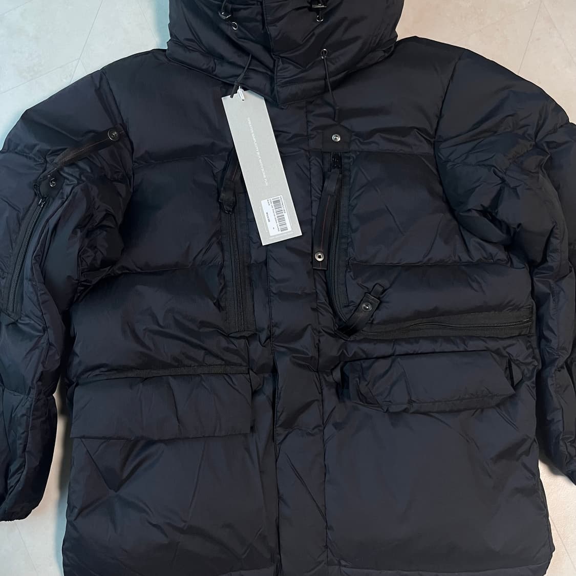 새상품(M) 언어펙티드 쉘터 다운 점퍼 패딩 블랙 상품이미지3