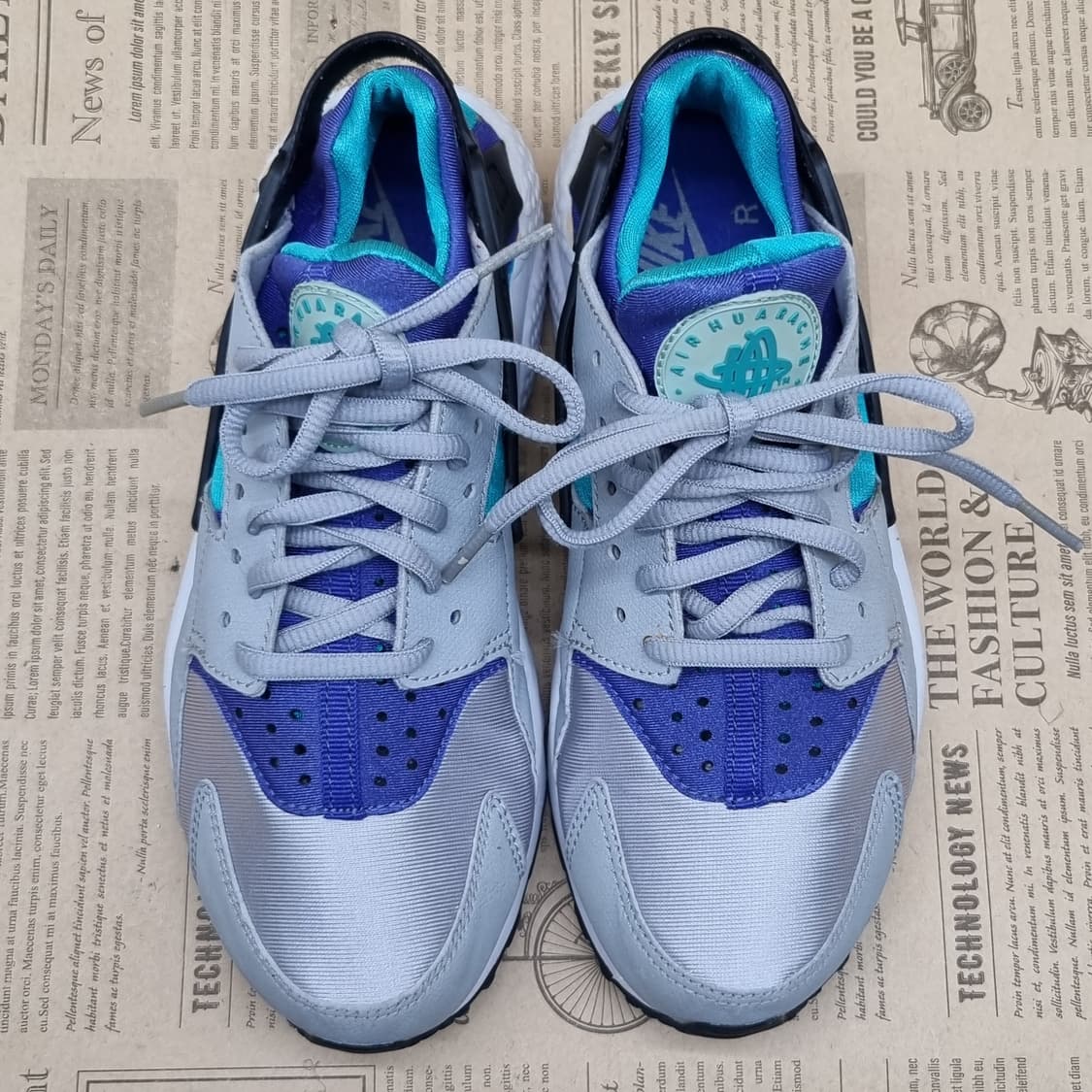 나이키 허라취 운동화 실사이즈220 상품이미지2