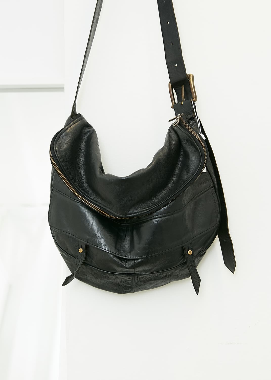 Leather Messenger Bag 상품이미지2