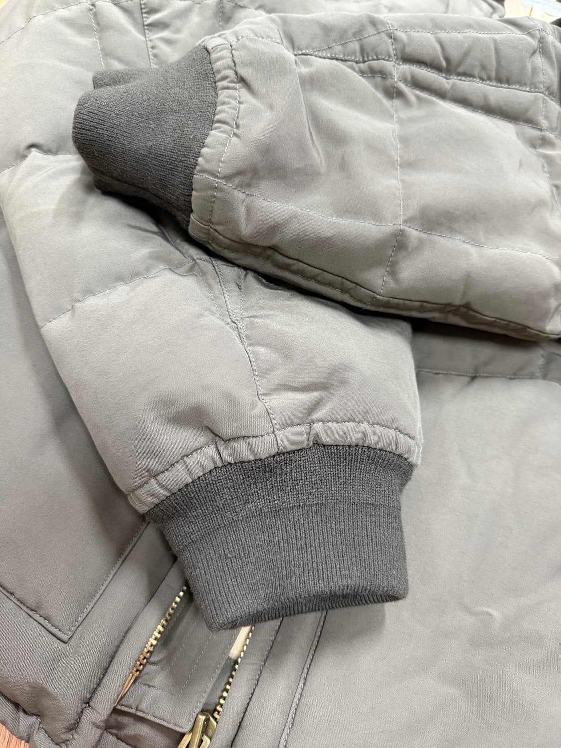 카키스 24fw 하이랜더 파카 L 팝니다. 상품이미지3