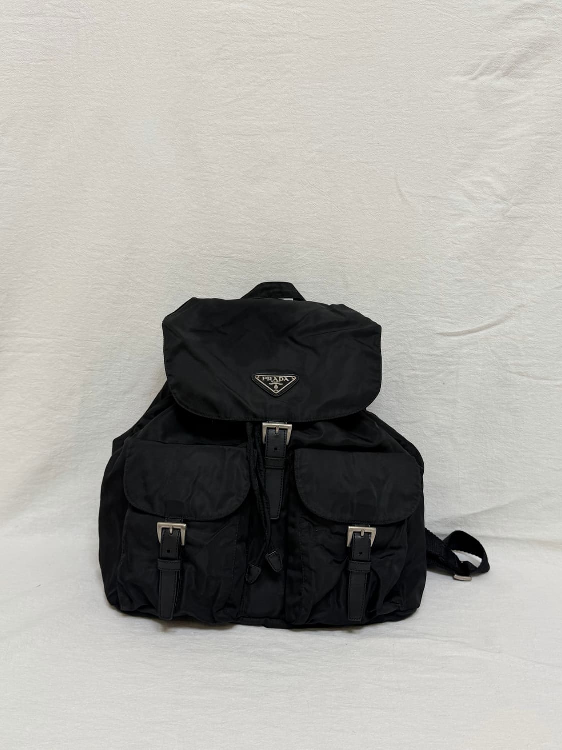 정품 프라다 포코노 나일론 미디움백팩 블 상품이미지2