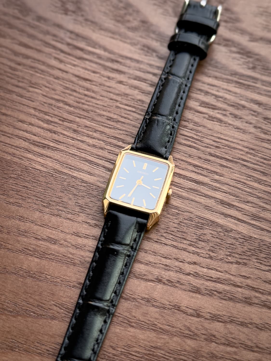 빈티지 세이코 블랙 탱크 골드 드레스 워치 미니멀 레트로 시계 상품이미지6