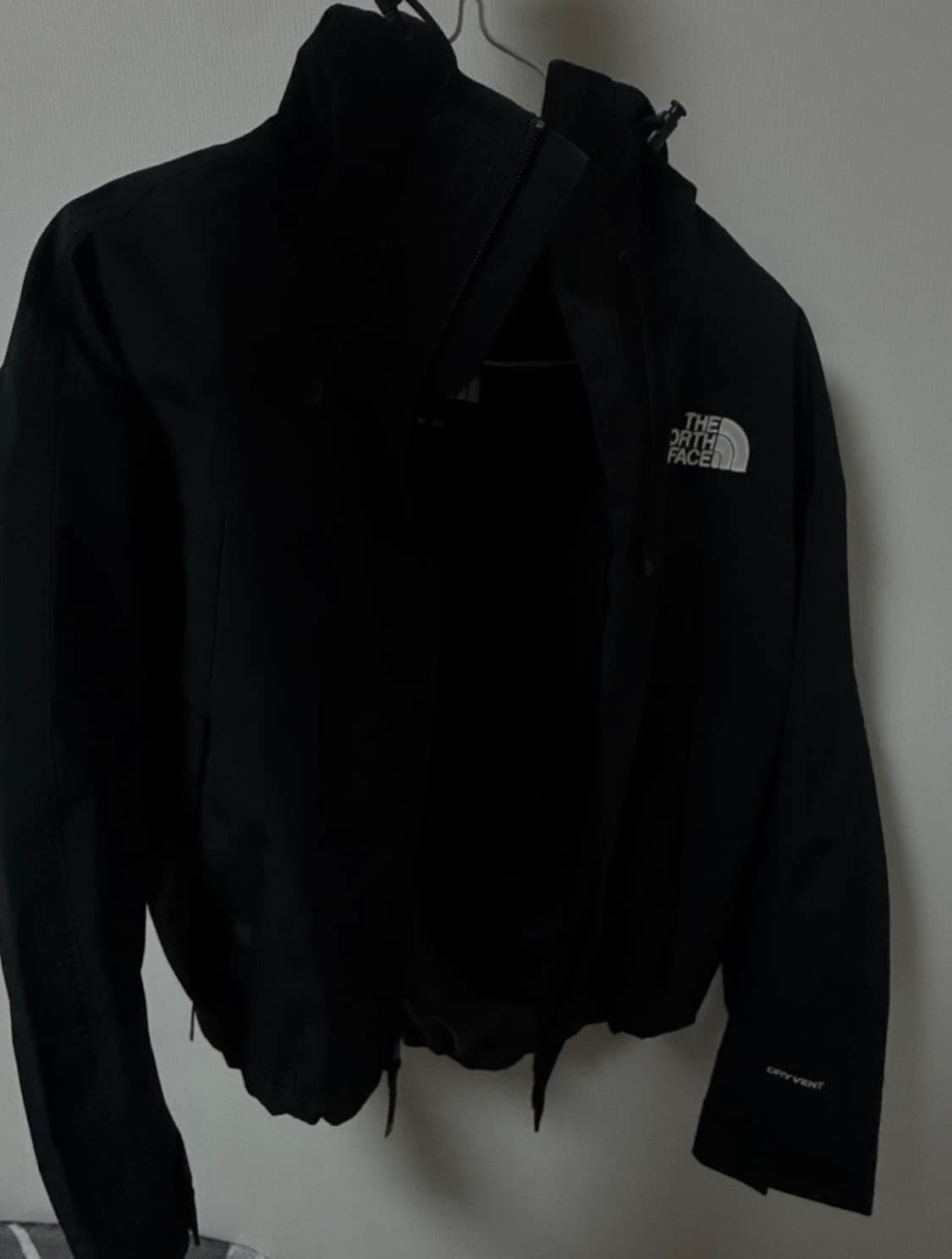 노스페이스 바람막이 상품이미지1