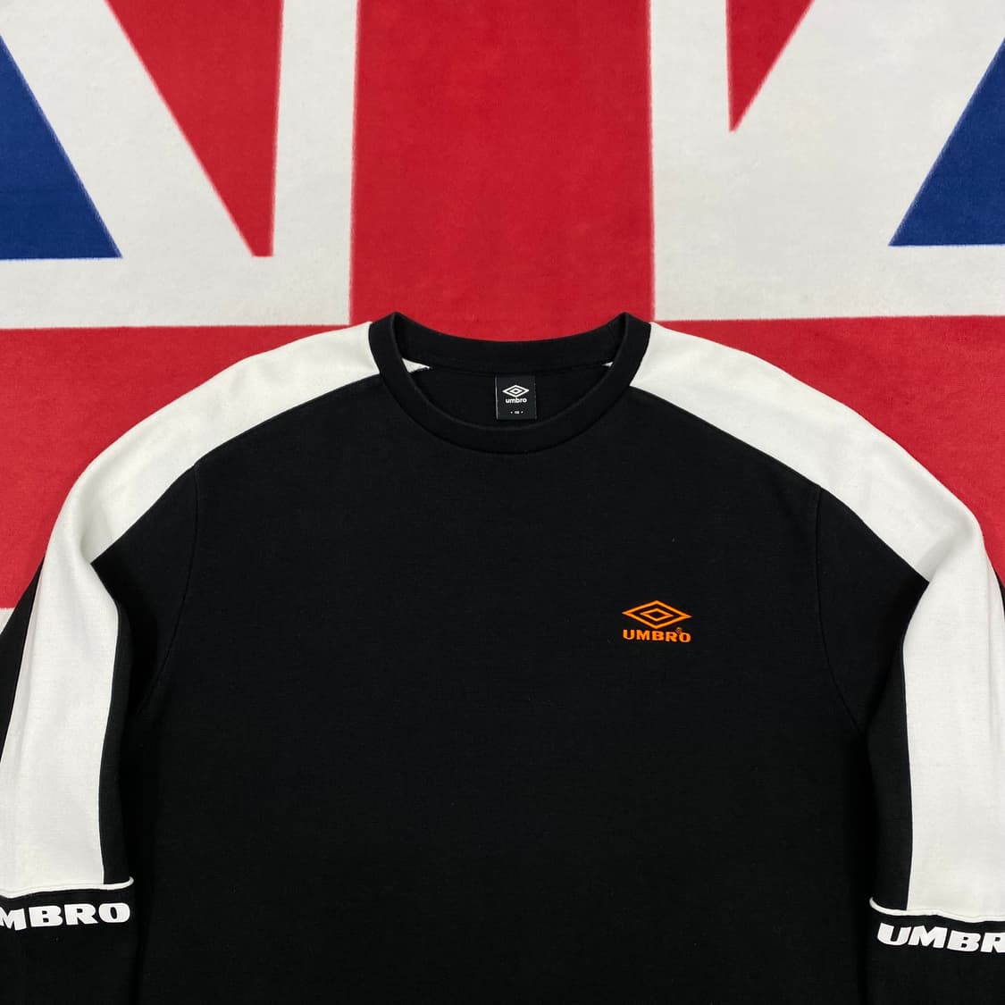 엄브로 맨투맨 110 상품이미지3