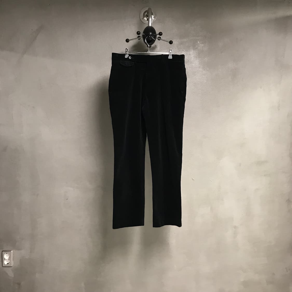 폴로 랄프로렌 코듀로이 팬츠 블랙 34 상품이미지1