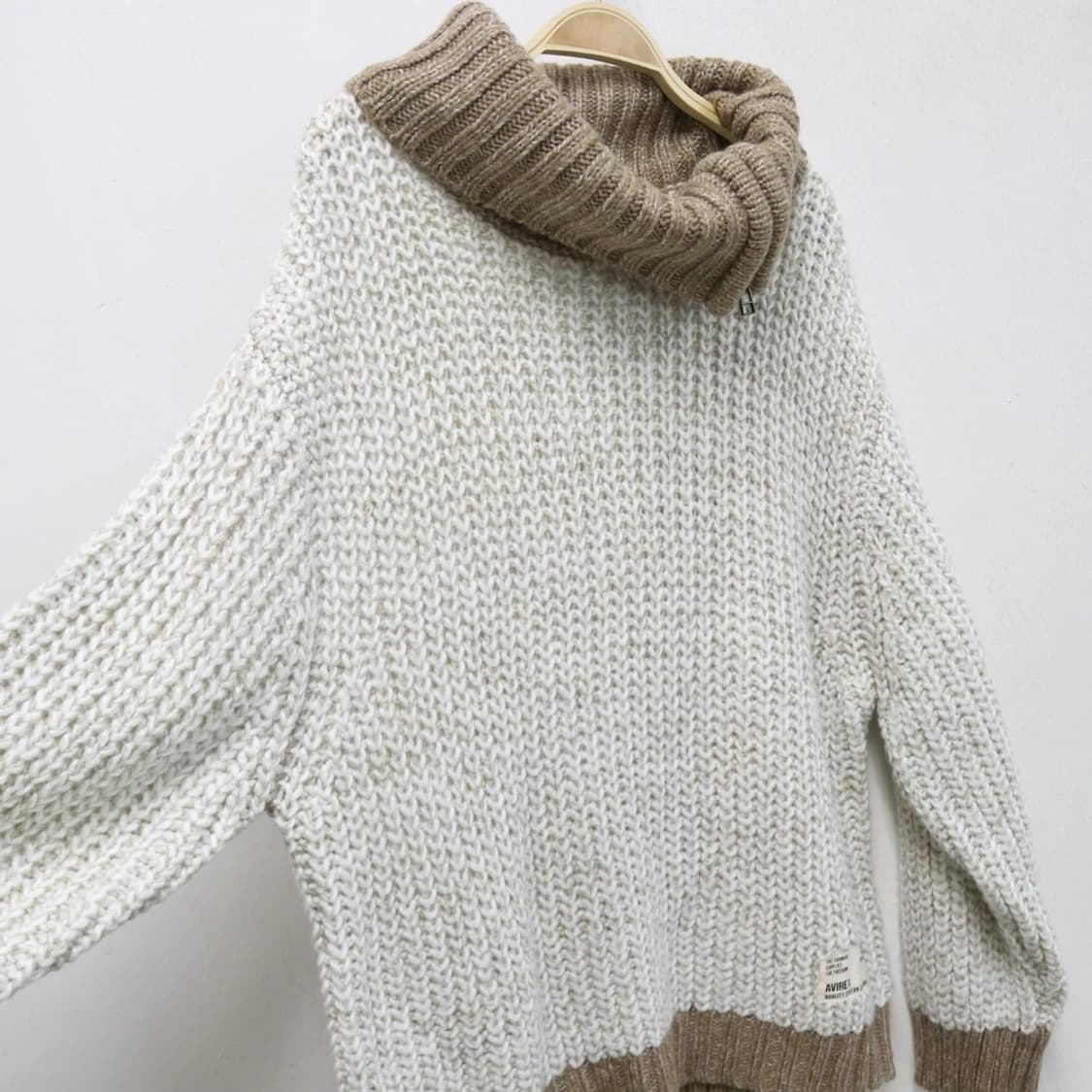 아비렉스 사이드 넥 지퍼 울 혼방 니트 60364 상품이미지7