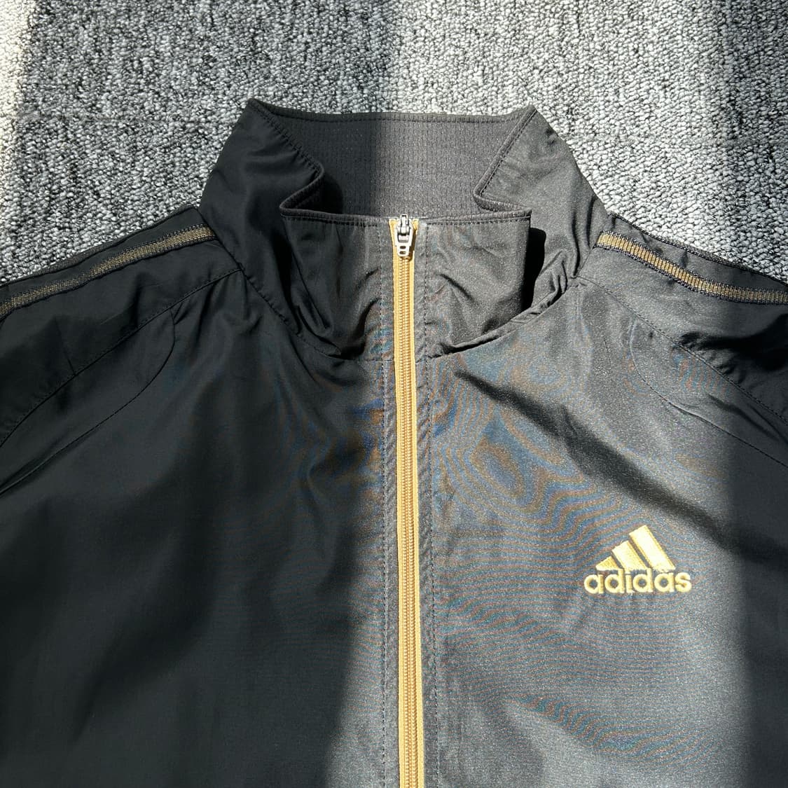 아디다스 골드 사이드라인 바람막이 상품이미지4