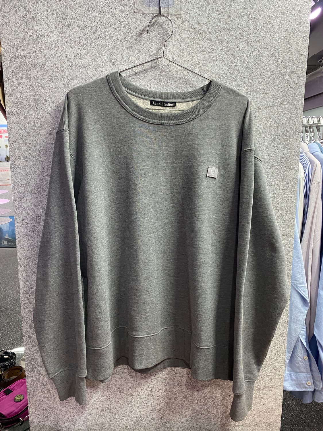 아크네 스튜디오 페이스 패치 맨투맨 B3420 상품이미지2