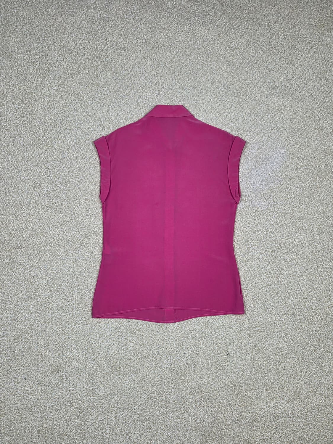 [생로랑] 실크 캡 슬리브 민소매 블라우스 | S00061 상품이미지6