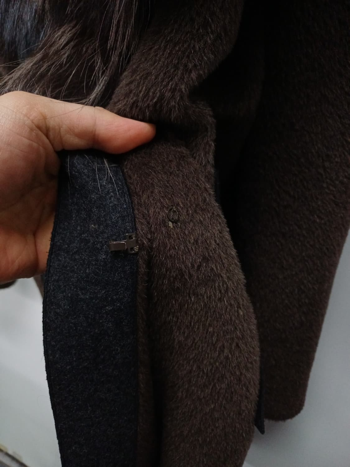 미샤(MICHAA) 정품 라마 혼방 폭스퍼 코트 상품이미지10