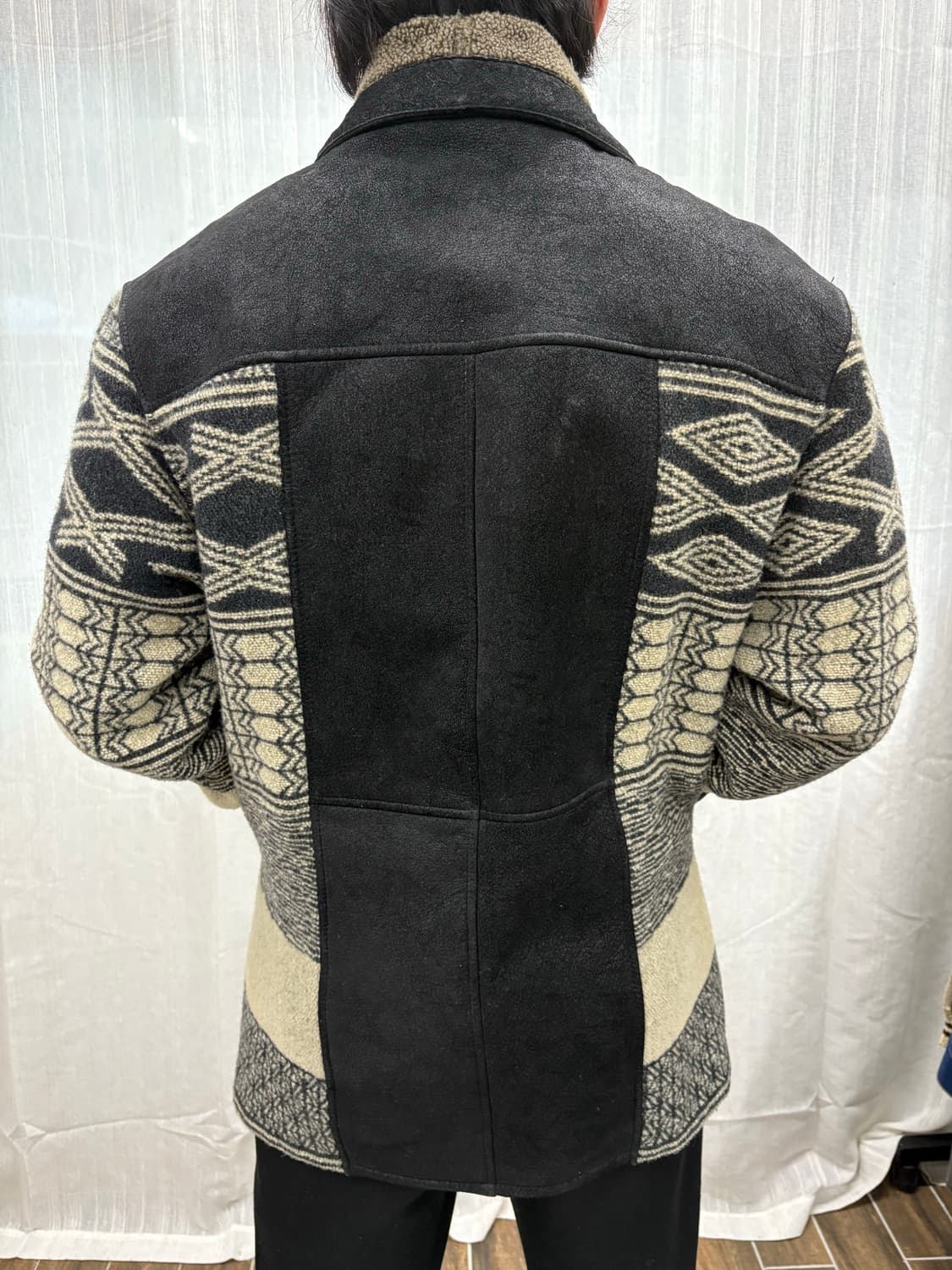 Jean Philippe 에스닉 패턴 쉐르파 숄카라 무스탕 자켓 상품이미지4