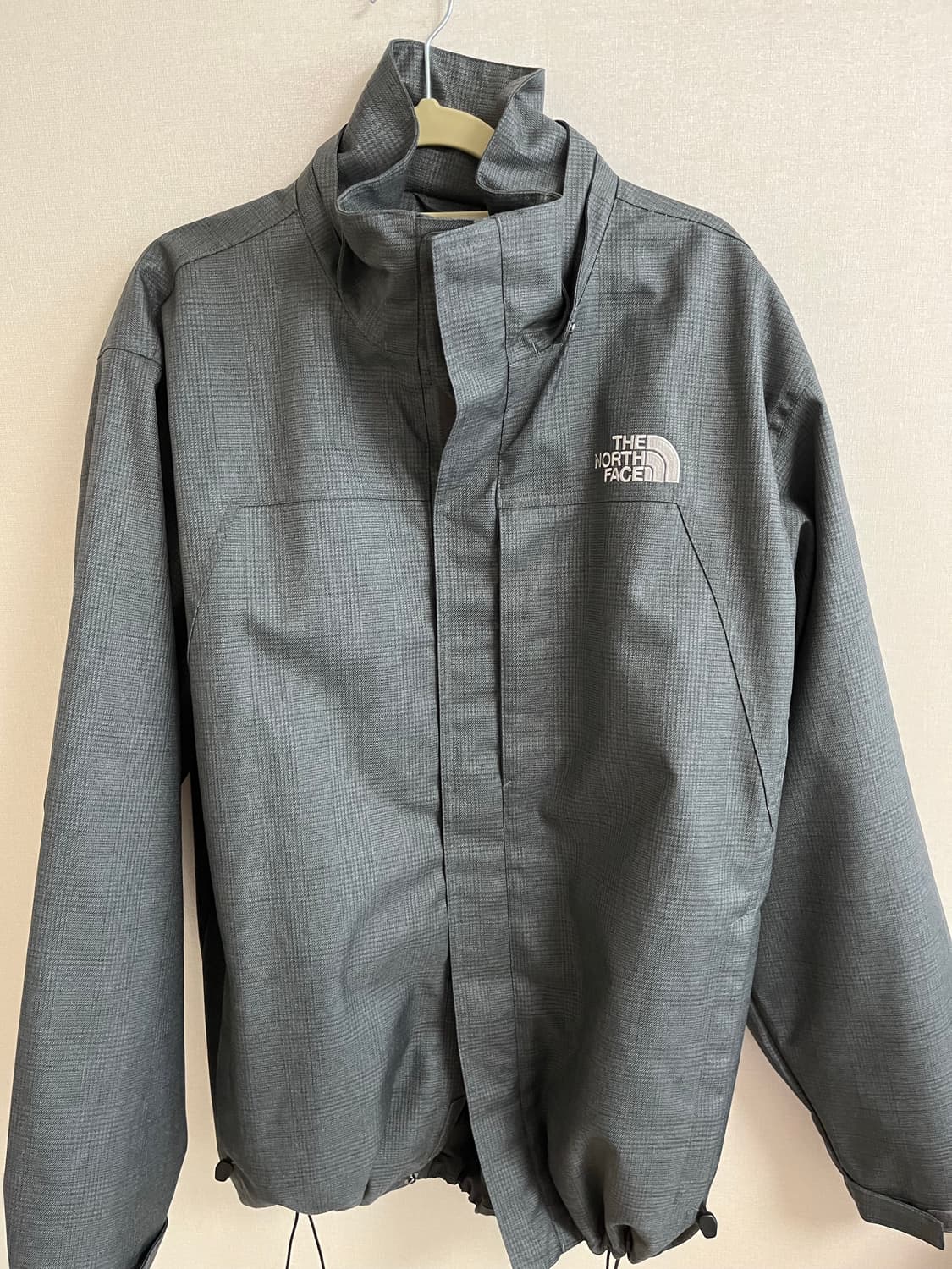 [105] 노스페이스 체크 바람막이 상품이미지3