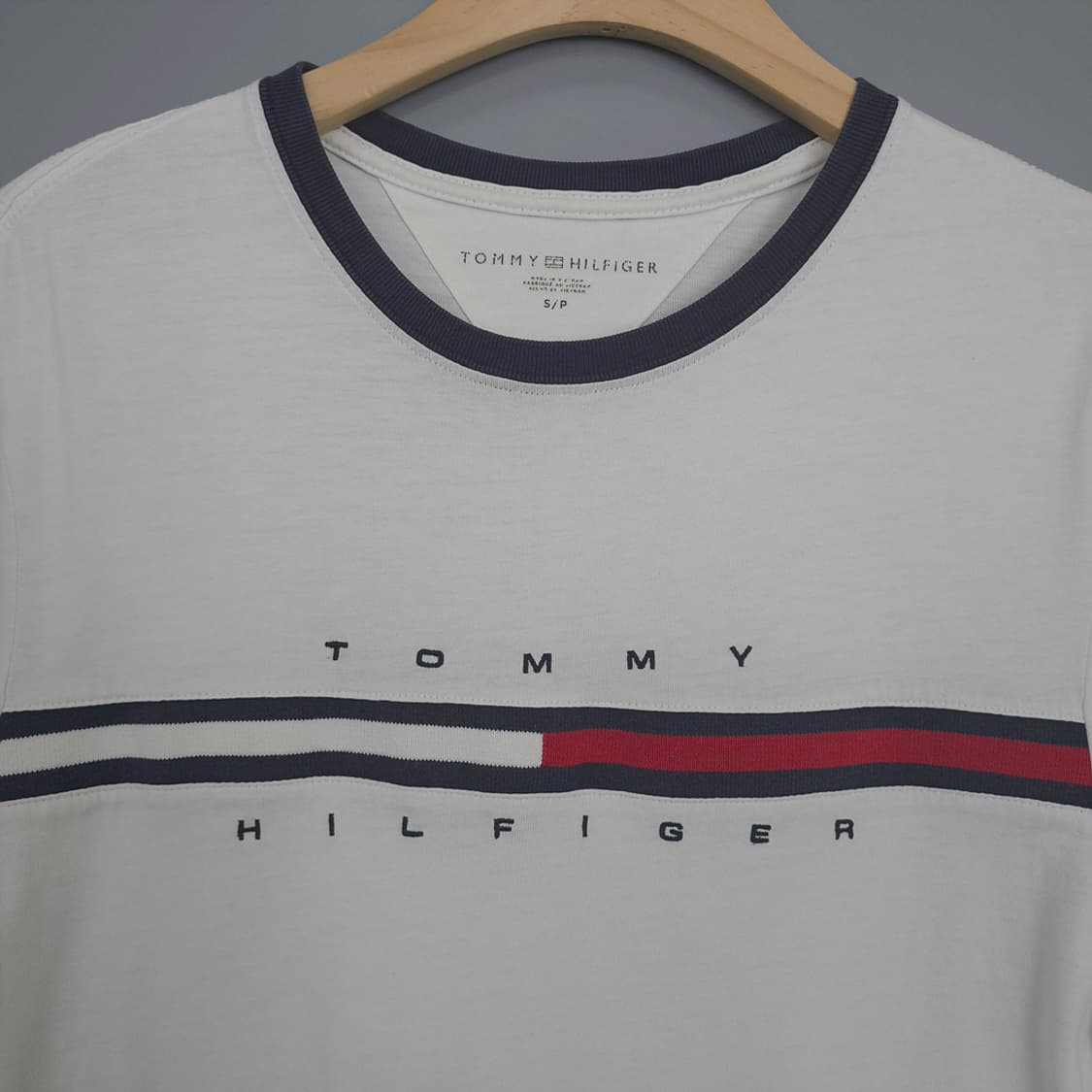 타미힐피거 Tommy Hilfiger 로고 프린팅 반팔티 화이트 S 상품이미지2