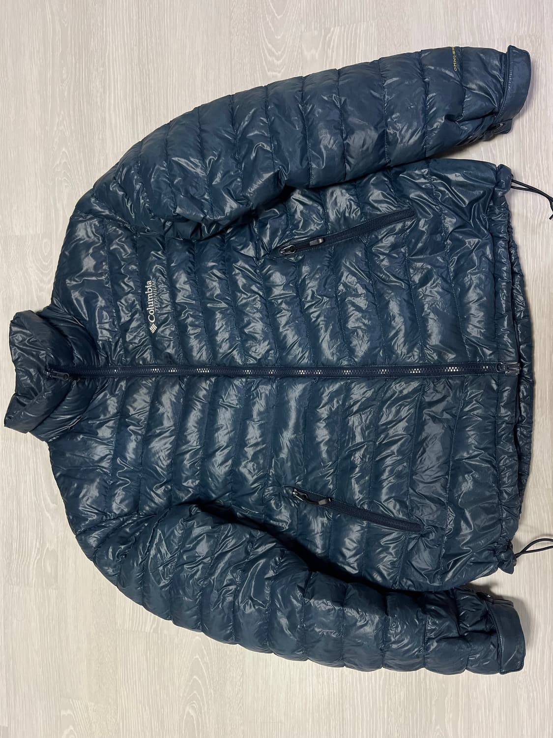 컬럼비아 경량패딩 L 상품이미지1
