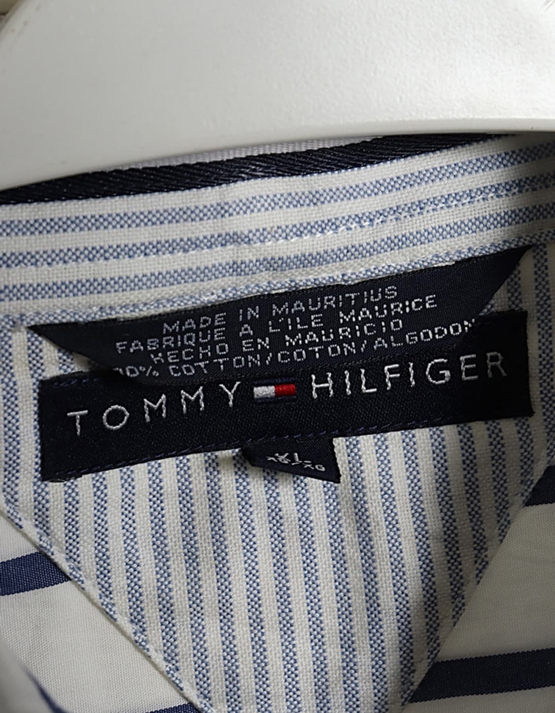 90's TOMMY HILFIGER Stripe B.D Shirts 상품이미지7