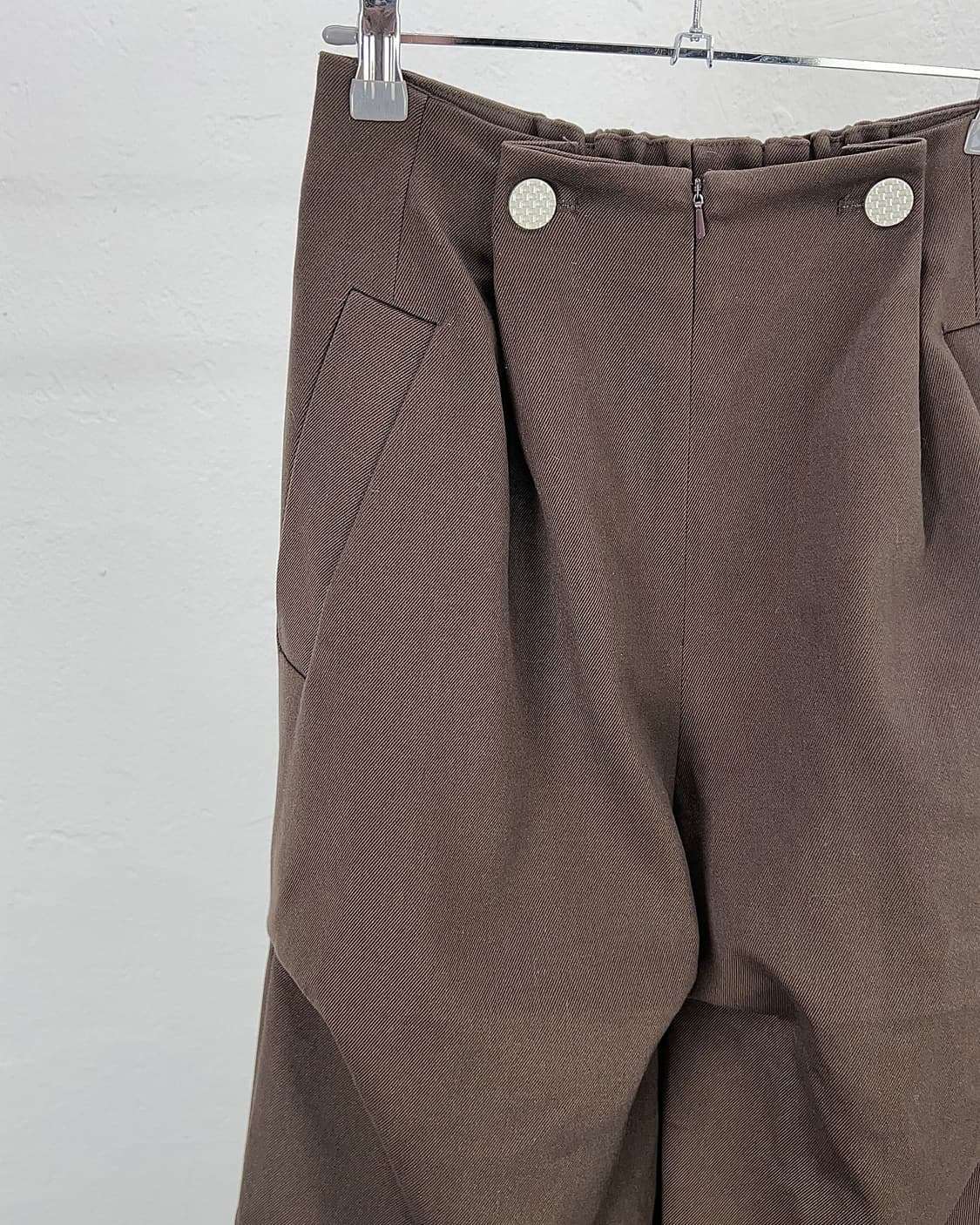 우마미즘 다크 브라운 와이드 스트럭처 드레이프 코튼 팬츠 상품이미지2