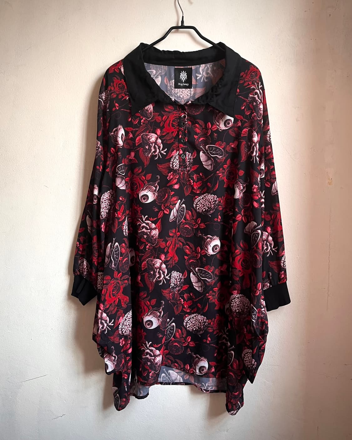 Drug Honey Grotesque Graphic Blouse 상품이미지4