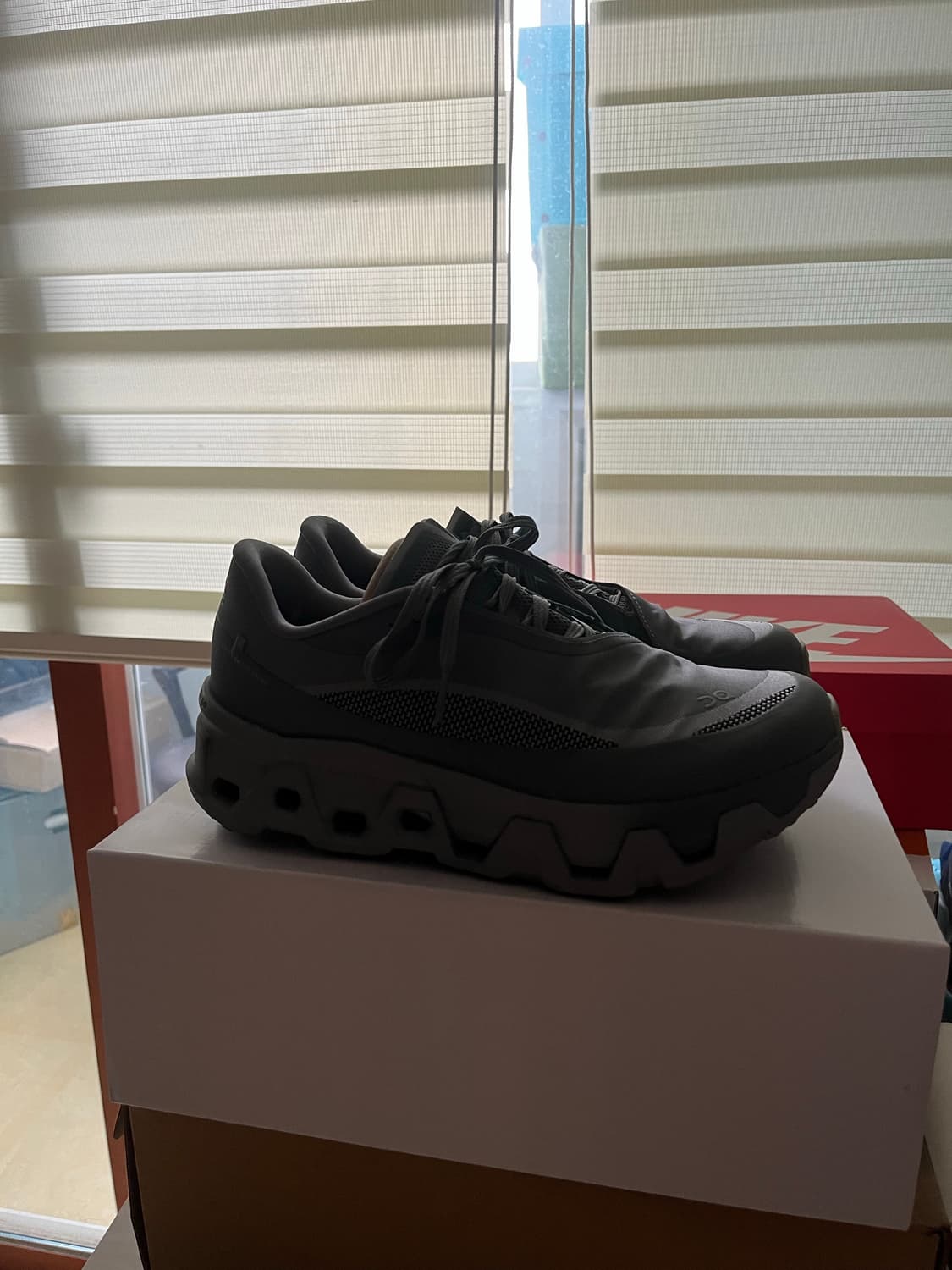 온러닝 파프 클라우드몬스터 그레이 270 상품이미지2