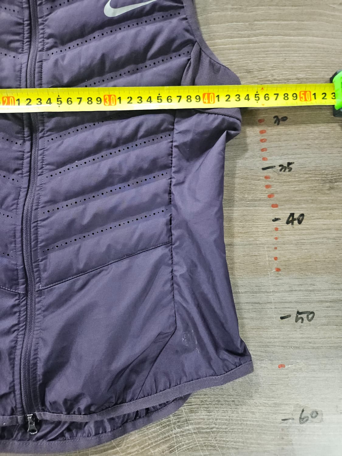 나이키 에어로로프트 경량 조끼 여성  90  L 상품이미지5