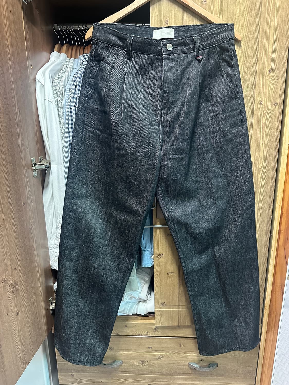 포트너스 투턱 와이드 블랙진 새상품 상품이미지5