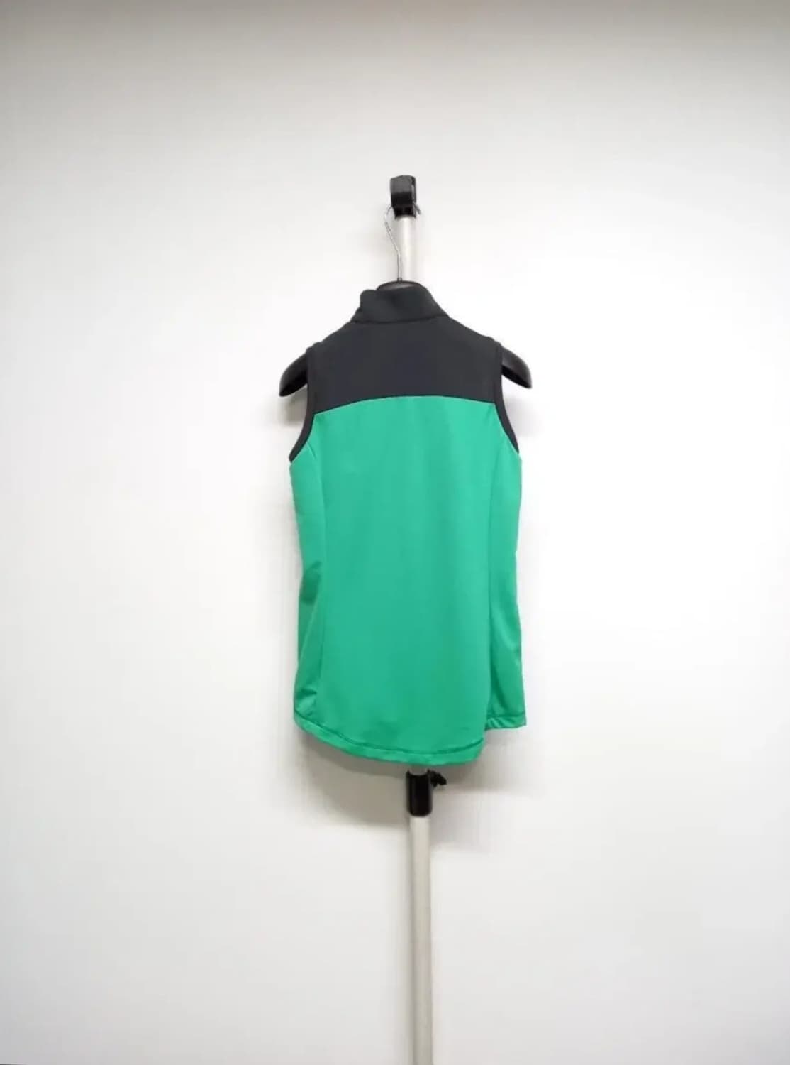 새 데상트골프 여름민소매 티 55 상품이미지2