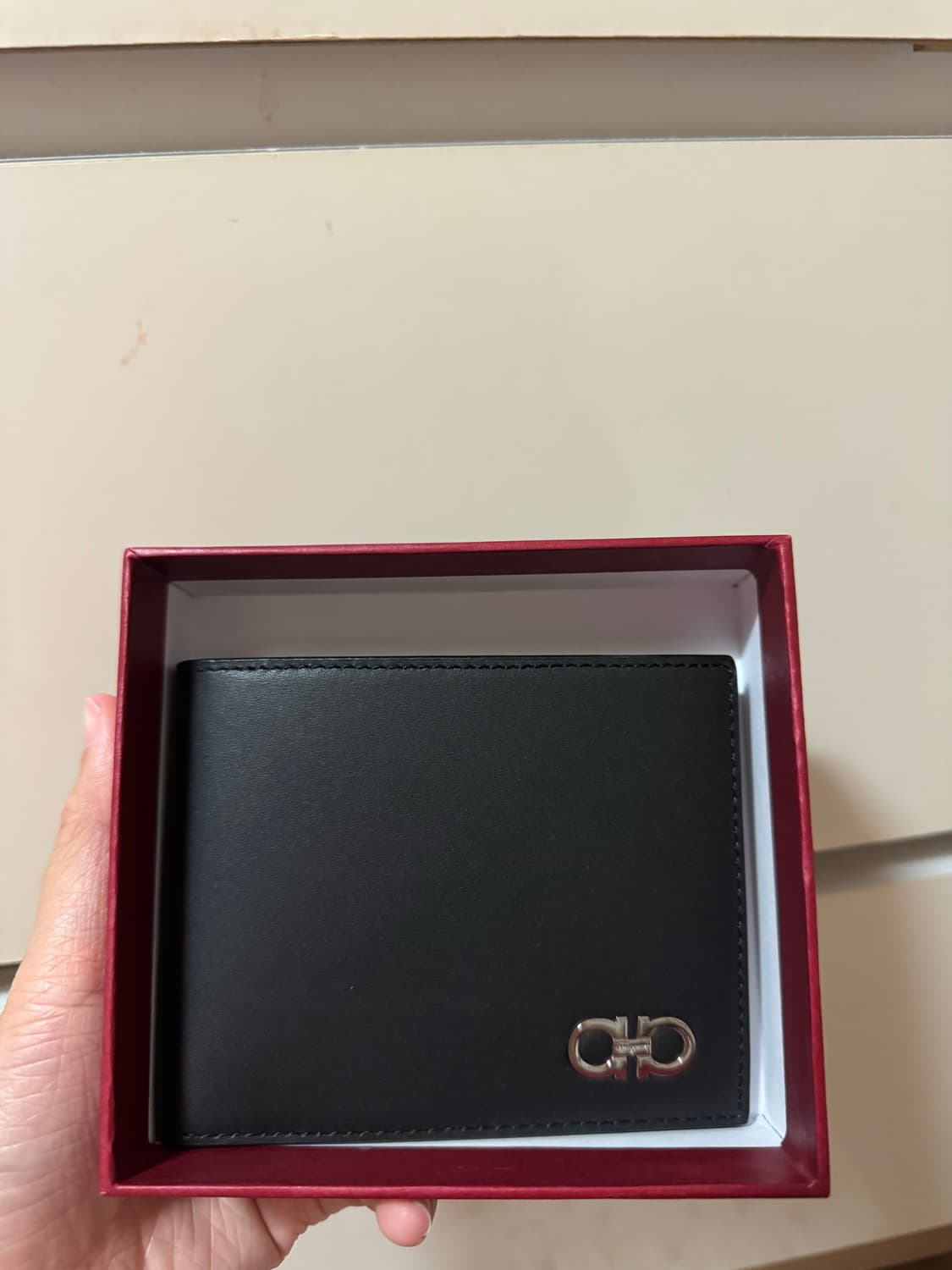 페라가모 남성 지갑 새것 상품이미지1